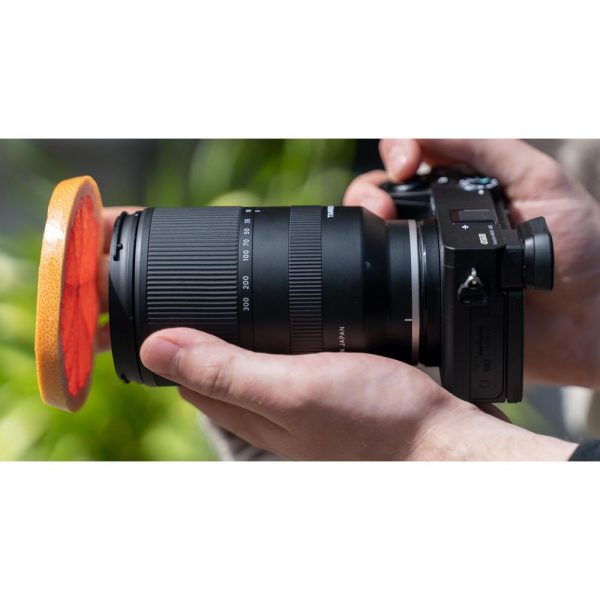 Tamron 18-300mm F3.5-6.3 Di III-A VC VXD Lens for Fujifilm X-Mount Mirrorless B061 Hot on Sale